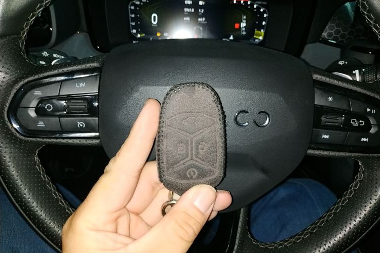 领克03 2022款 2.0TD DCT劲Pro中控内饰7001