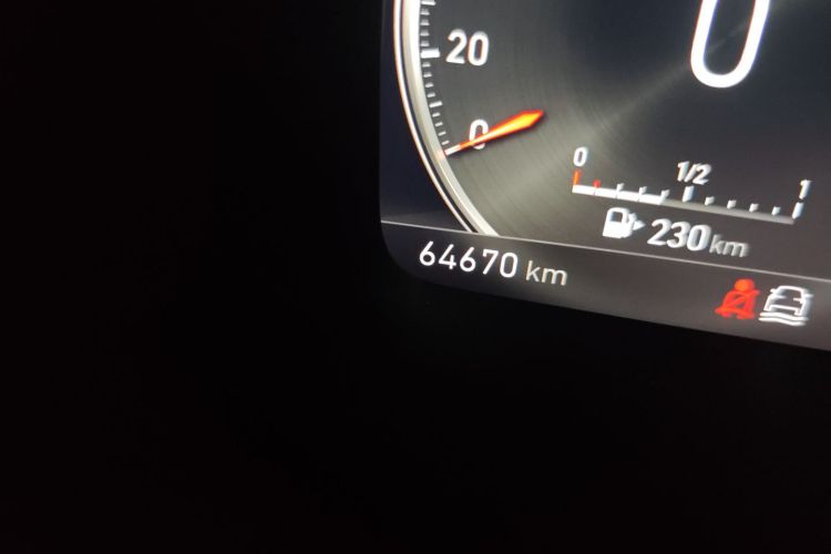 领克01 2017款 2.0T 四驱劲Pro版中控内饰15