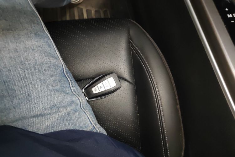 吉利汽车 帝豪 2022款 第4代 1.5L CVT尊贵型中控内饰11