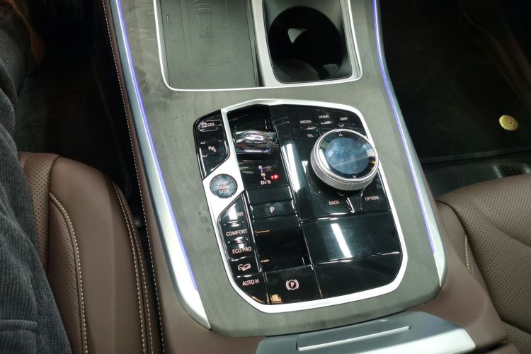 宝马X5 2023款 xDrive 30Li 尊享型M运动套装局部细节18