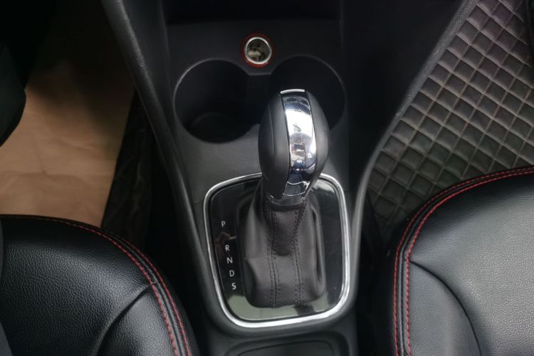 大众 Polo 2016款 1.6L 自动舒适型中控内饰18