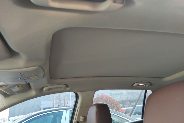 别克 昂科威 2017款 20T 两驱精英型中控内饰22