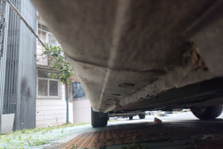 日产 轩逸 2014款 1.6XV CVT尊享版局部细节9001