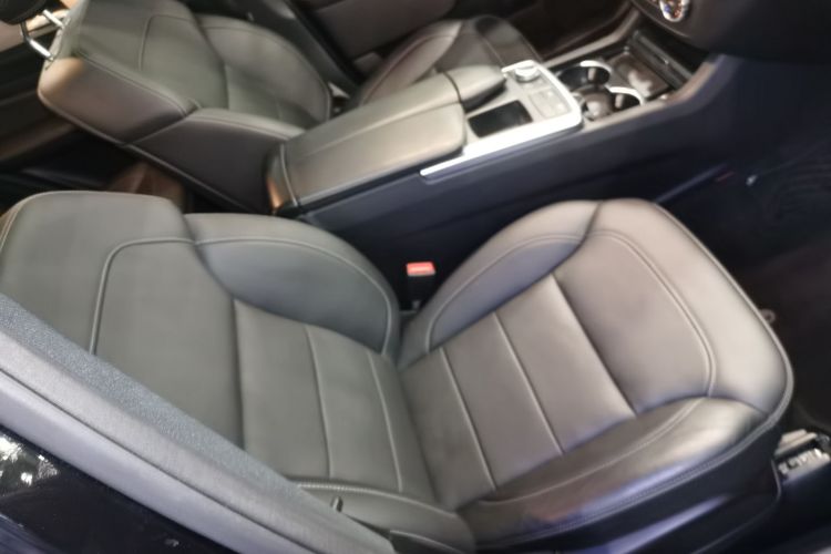 奔驰M级 2015款 ML 320 4MATIC局部细节41