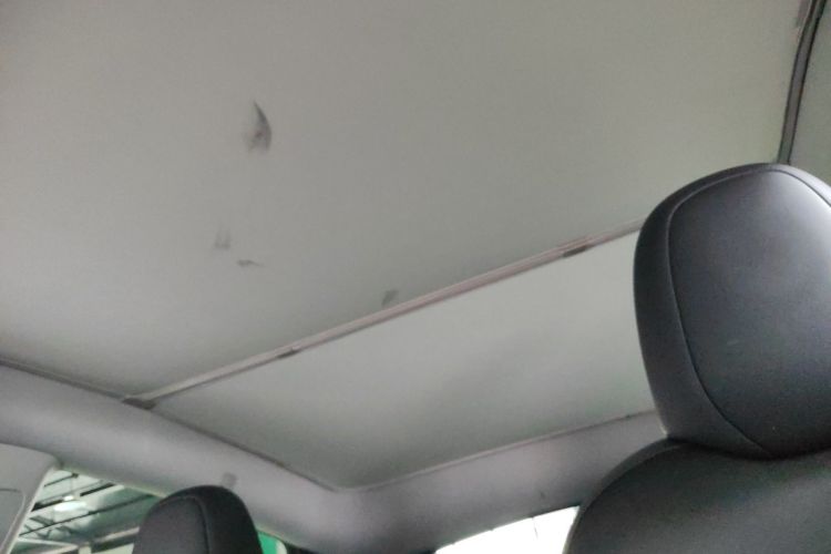 特斯拉 Model Y 2022款 改款 后轮驱动版局部细节22