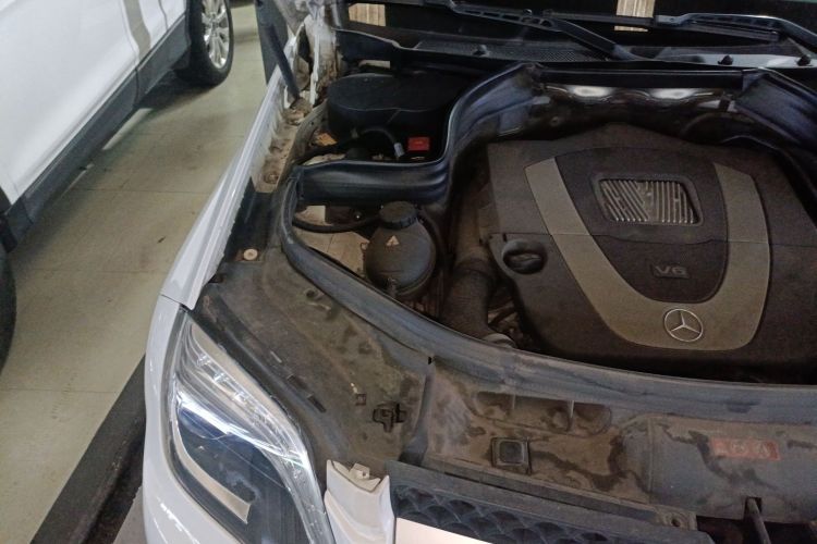 奔驰GLK级 2013款 GLK 300 4MATIC 时尚型局部细节9006