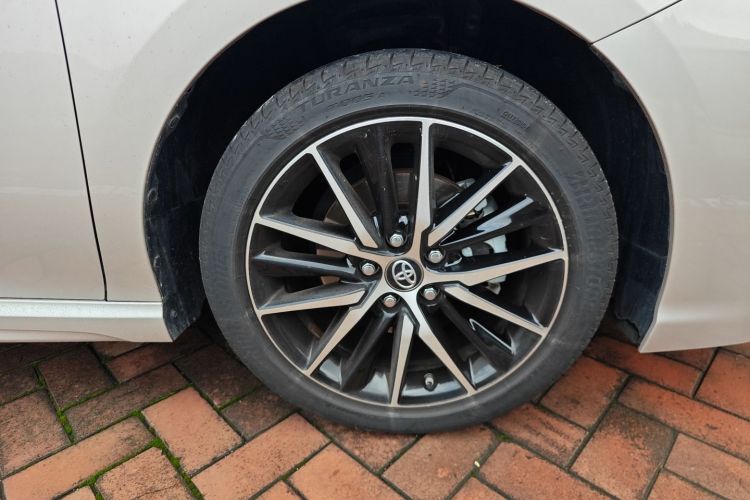 丰田 凯美瑞 2021款 2.0S 锋尚版车身外观6007