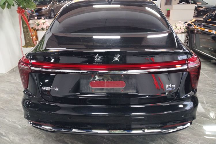 红旗H5 2023款 1.5T HEV智联旗畅版车身外观6