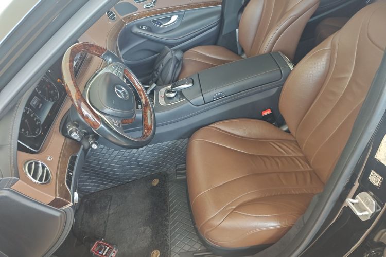 奔驰S级 2016款 S 320 L 商务型中控内饰19