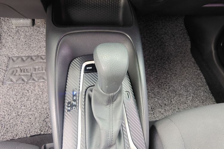 丰田 卡罗拉 2022款 TNGA 1.5L CVT先锋版局部细节18