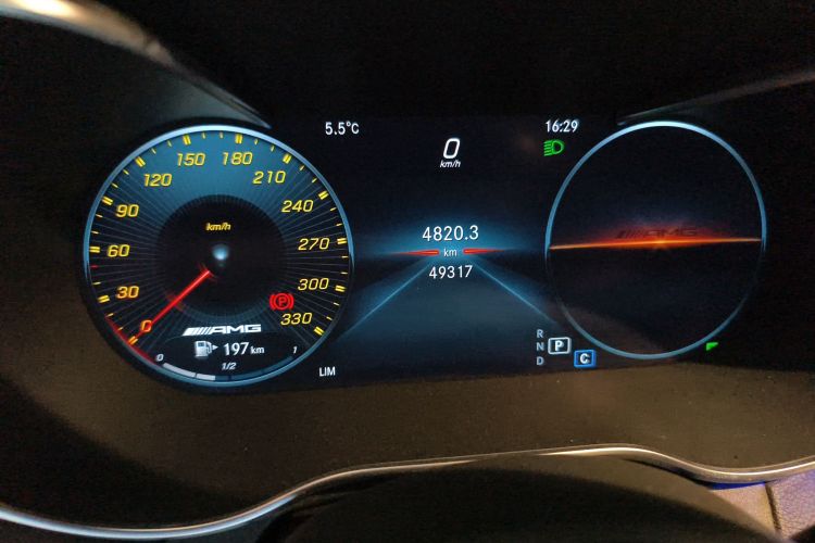 奔驰C级 2019款 改款 C 260 L 运动版中控内饰14