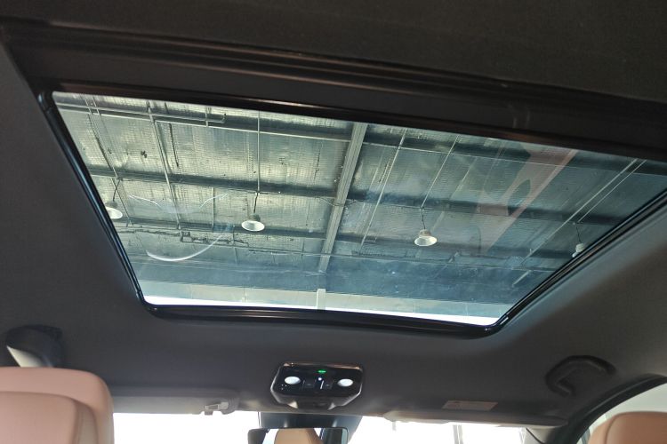 蔚来ES8 2020款 580KM 七座版中控内饰22