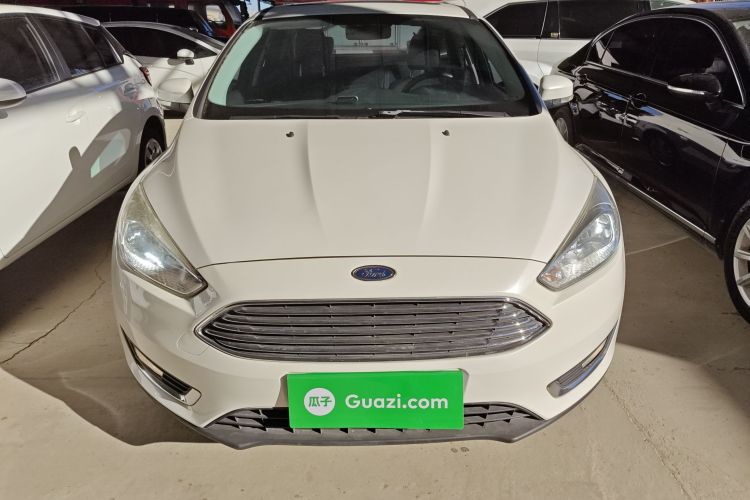 福特 福克斯 2015款 三厢 EcoBoost 180 自动精英型车身外观2