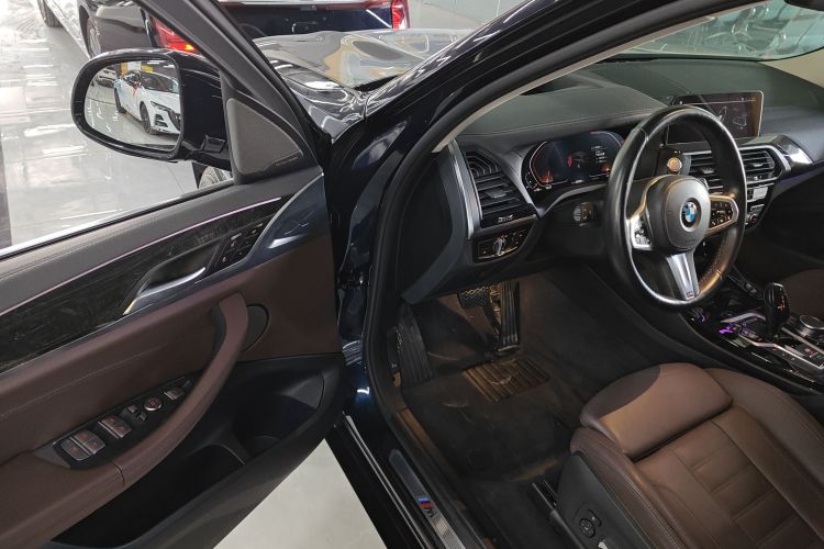 宝马X3 2021款 xDrive30i 领先型 M运动套装中控内饰20