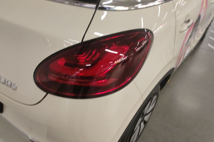 五菱汽车 五菱缤果 2025款 333km 悦享款车身外观9