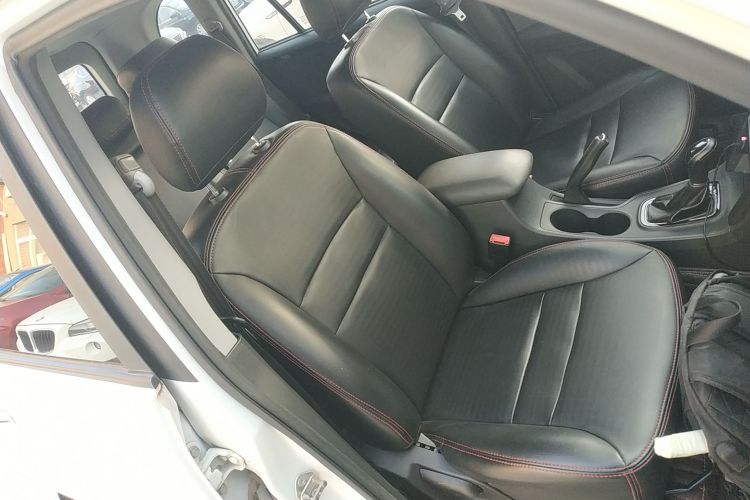 奇瑞 瑞虎3 2016款 1.6L CVT风尚版局部细节41