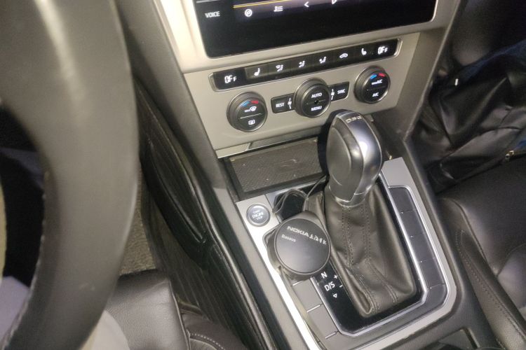 大众 蔚揽 2018款 380TSI 两驱舒行版中控内饰18