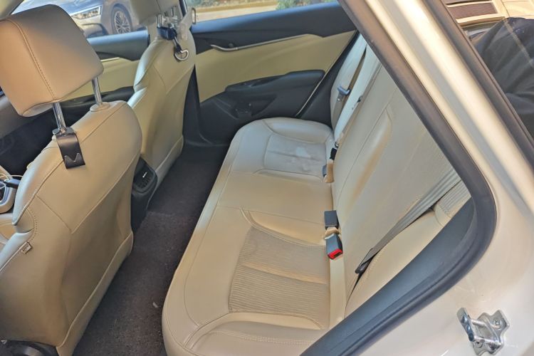 别克 英朗 2017款 15N 自动精英型中控内饰21