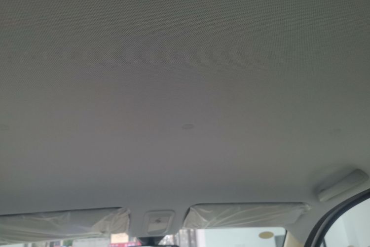 五菱汽车 宏光MINIEV 2025款 四门版 进阶款中控内饰22