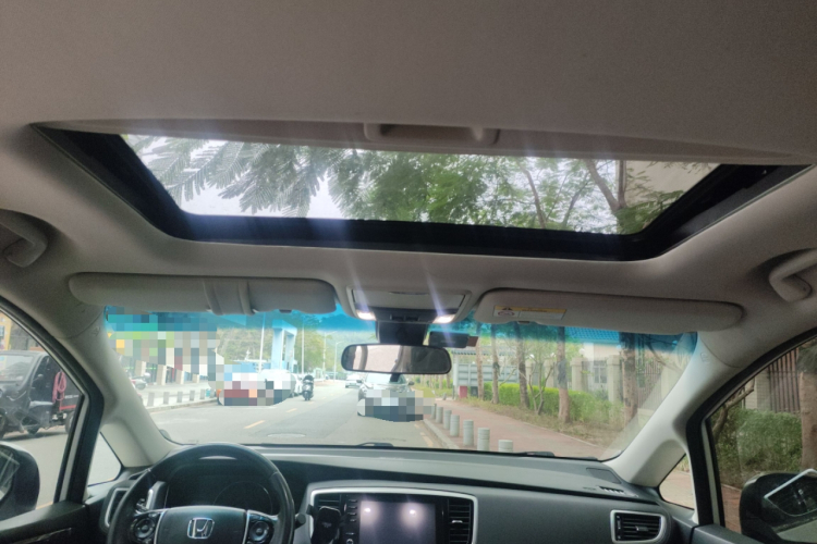 本田 奥德赛 2019款 2.0L 锐·尊享版中控内饰22