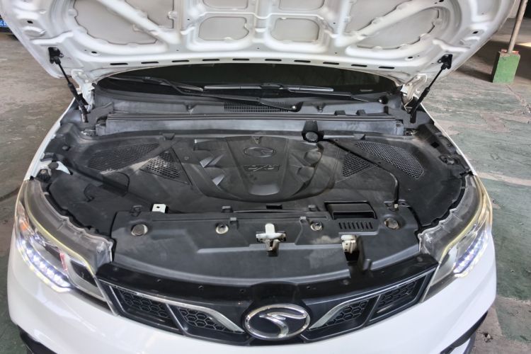 东南DX3 2018款 1.5L 手动尊贵型机舱底盘24