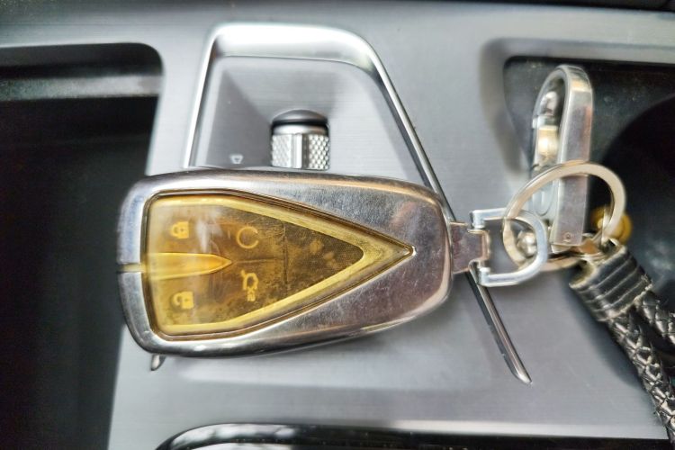 长安CS75 PLUS 2022款 1.5T 自动尊贵型中控内饰11