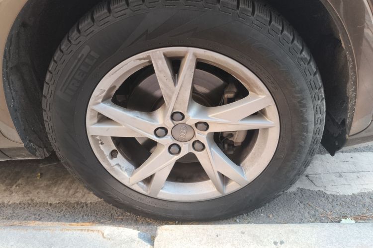 奥迪Q3 2017款 35 TFSI 时尚型车身外观6007