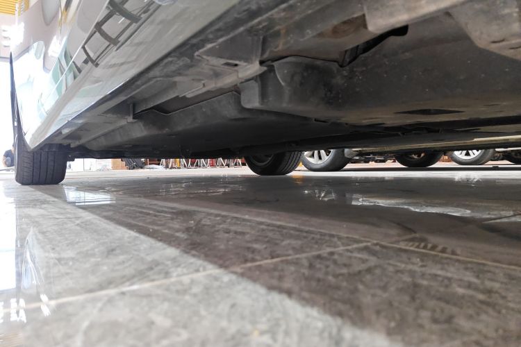 雷克萨斯ES 2024款 200 臻享版局部细节9002