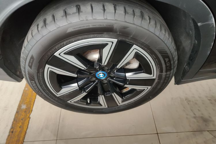 宝马iX3 2021款 改款 领先型车身外观6008