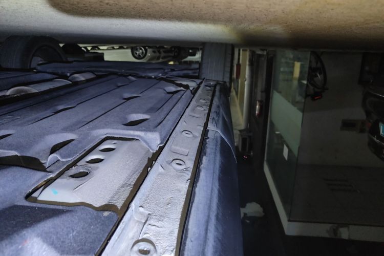 吉利汽车 博越L 2023款 2.0TD DCT旗舰型局部细节9002