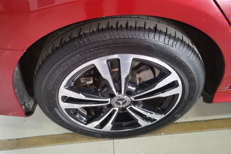 奔驰C级 2018款 C 200 运动版车身外观6008