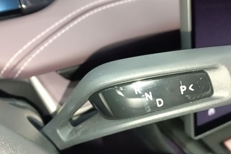 小米汽车 小米SU7 2024款 后驱长续航智驾版局部细节18