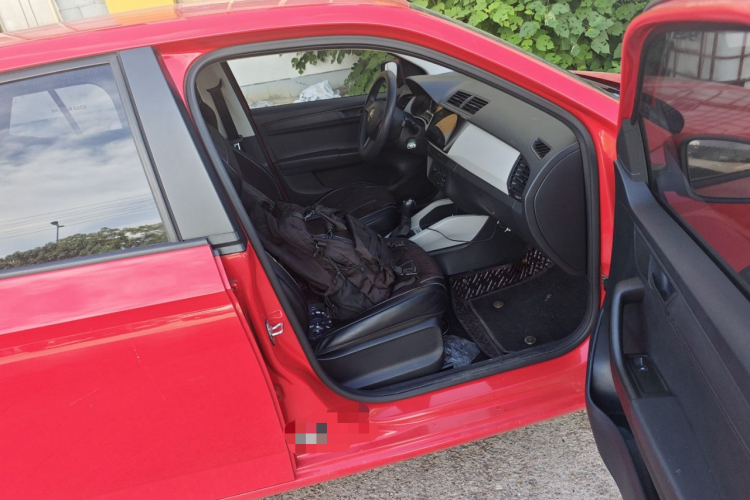 斯柯达 晶锐 2017款 1.4L 自动车享版局部细节9005