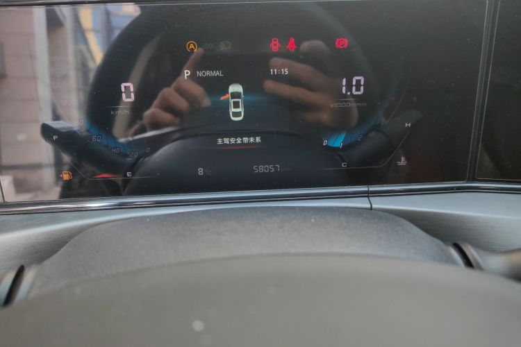 长安 逸动 2021款 PLUS 蓝鲸NE 1.4T GDI DCT尊贵型中控内饰15