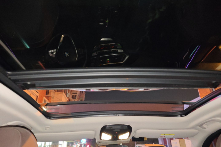 宝马X3 2021款 xDrive25i 豪华套装中控内饰22