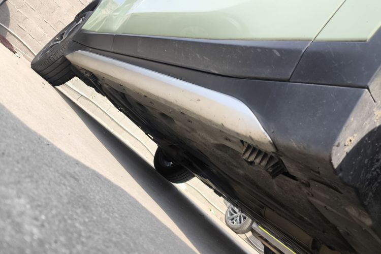 宝马X1 2016款 sDrive20Li 豪华型机舱底盘29