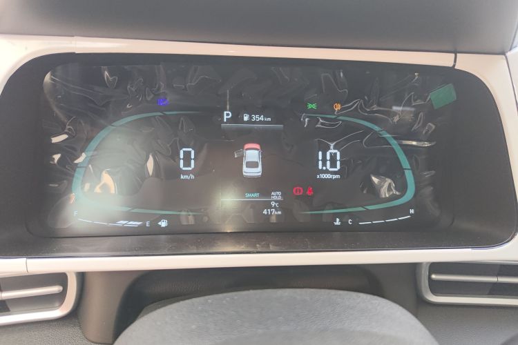 现代 伊兰特 2023款 1.5L CVT GLS领先版中控内饰14