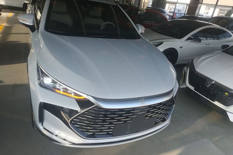 比亚迪 唐新能源 2024款 DM-p 冠军版 215KM 四驱旗舰型车身外观2