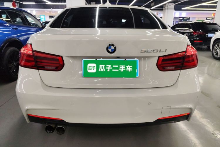 宝马3系 2019款 320Li M运动套装车身外观6