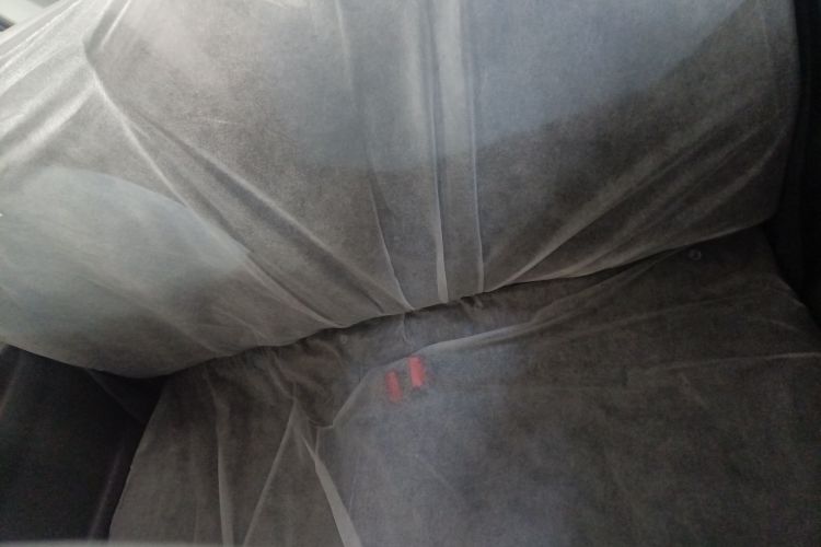 吉利银河 2024款 熊猫mini 200km 耐力熊中控内饰7004