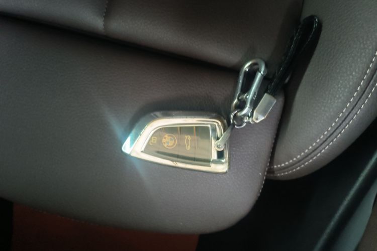 宝马X1 2021款 sDrive25Li 领先型中控内饰11