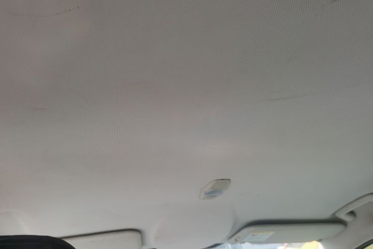 福特 福克斯 2012款 三厢 1.6L 手动舒适型中控内饰22