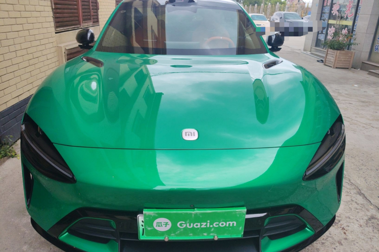 小米汽车 小米YU7 2025款 超长续航后驱版车身外观2