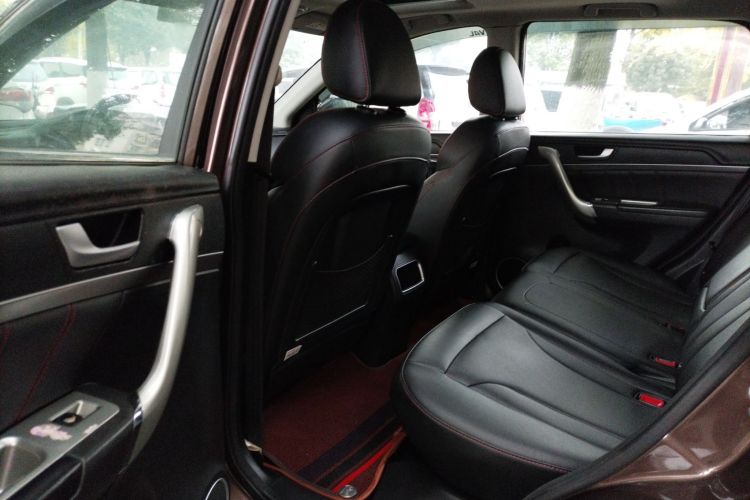 哈弗H6 2017款 蓝标 运动版 1.5T 自动两驱豪华型中控内饰7004