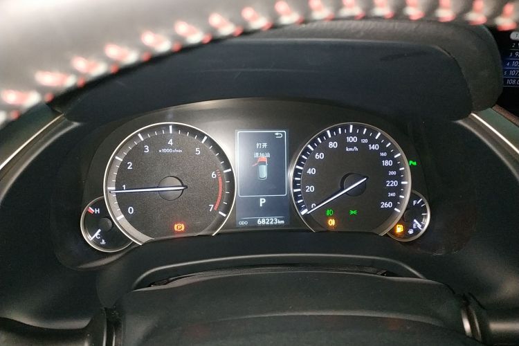 雷克萨斯RX 2016款 300 四驱典雅版 国VI局部细节14