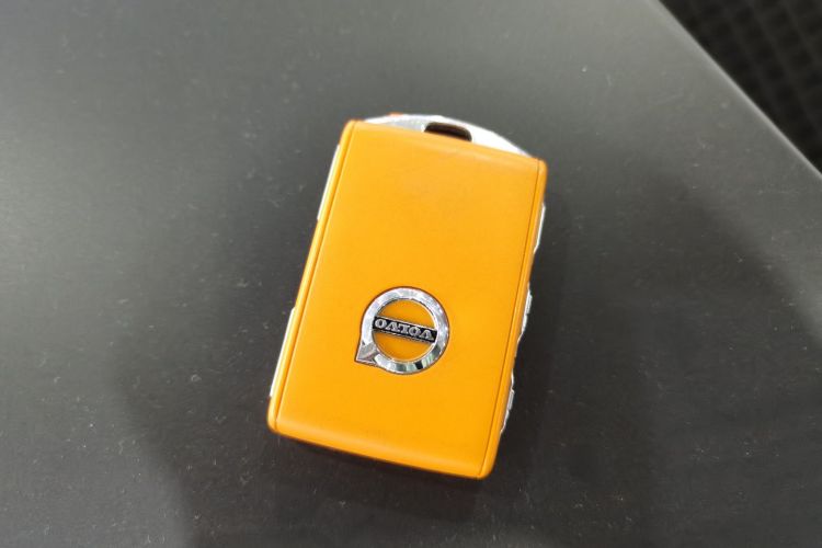 沃尔沃S90新能源 2023款 T8插电式混合动力 四驱长续航智逸豪华版中控内饰7001