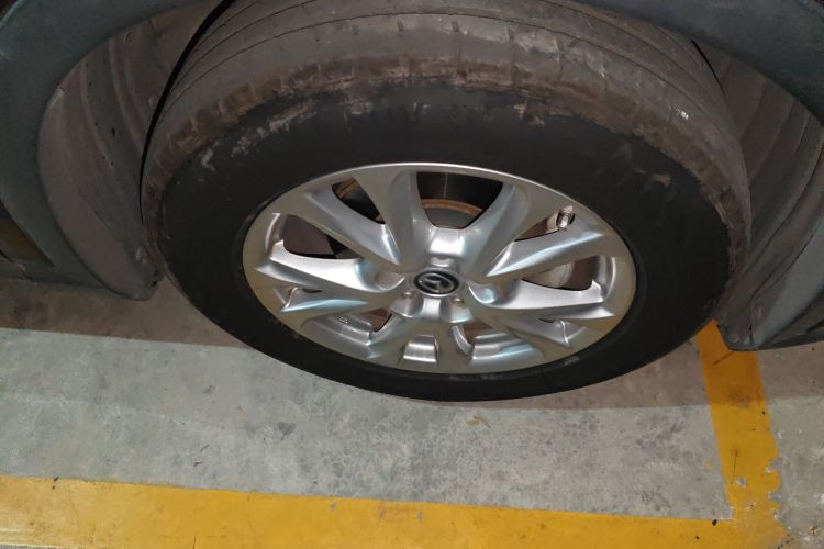 马自达CX-4 2016款 2.0L 自动两驱蓝天品位版车身外观10