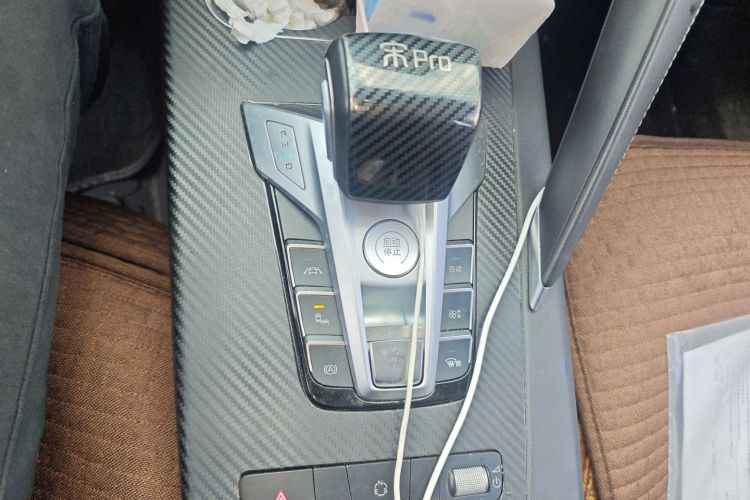 比亚迪 宋Pro 2019款 1.5T 自动尊贵型中控内饰18