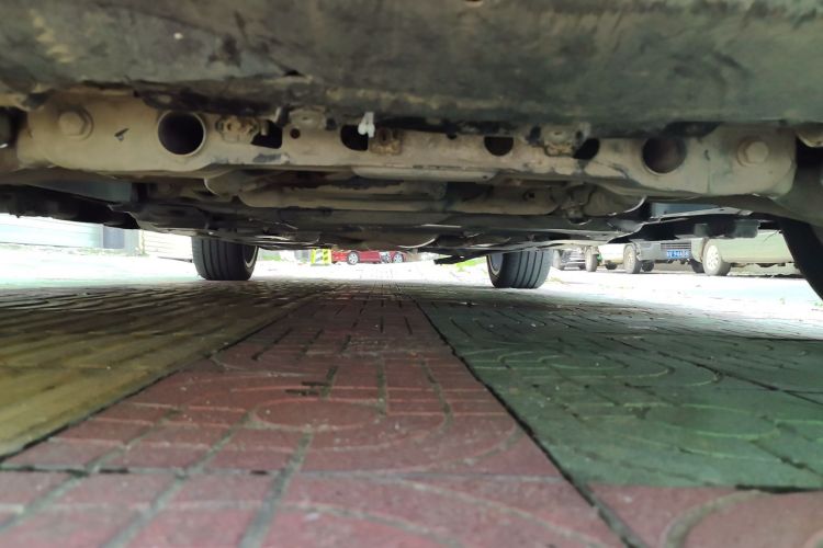 奔驰GLE 2017款 GLE 400 4MATIC局部细节9008