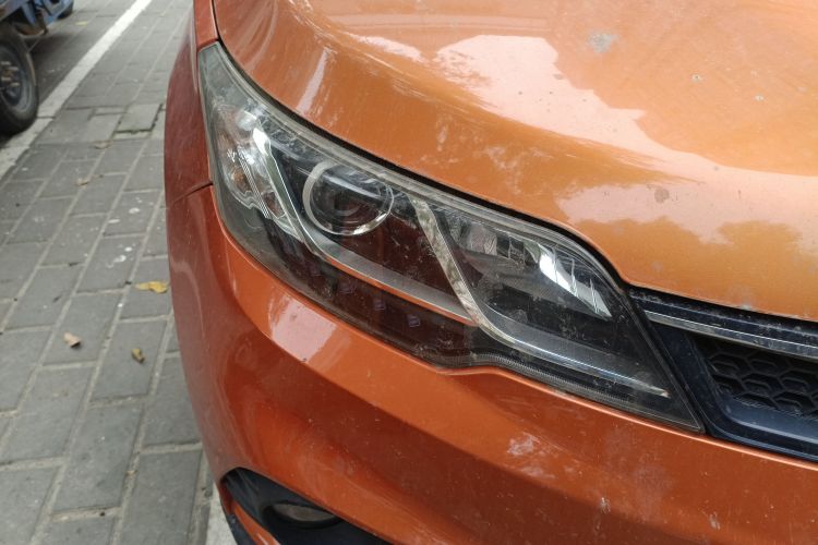 东南DX3 2016款 1.5L 手动尊贵型车身外观8